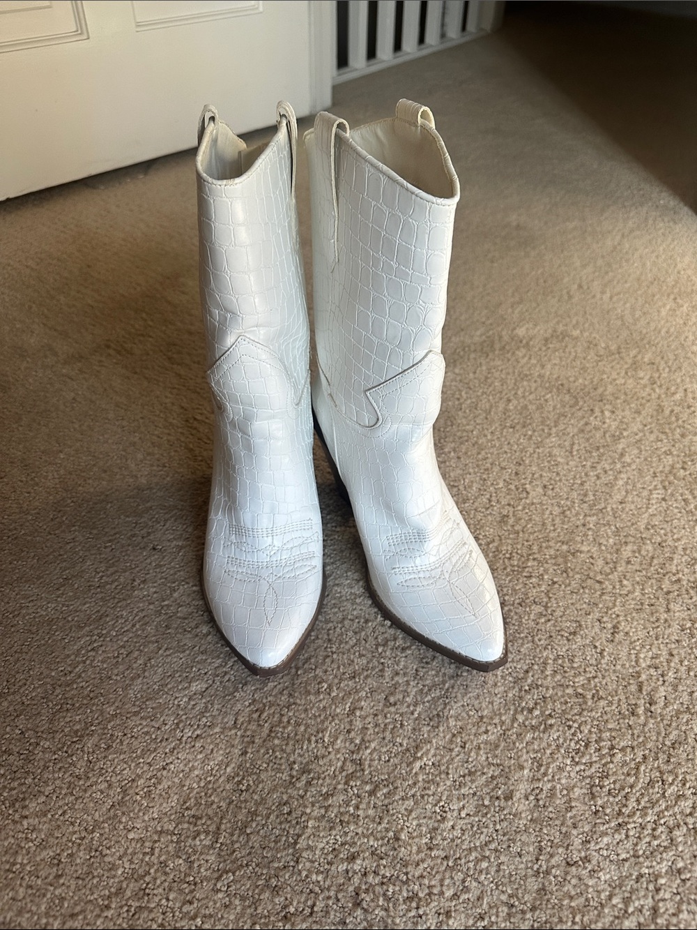 White cowboy boots - mid calf/zipper